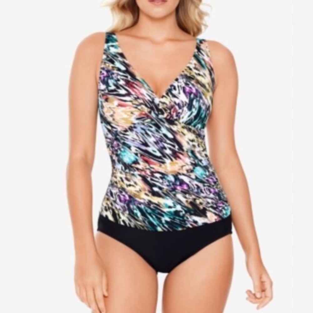 Penbrooke Tummy Control Swimsuit One Piece Bathing Suit Size 8